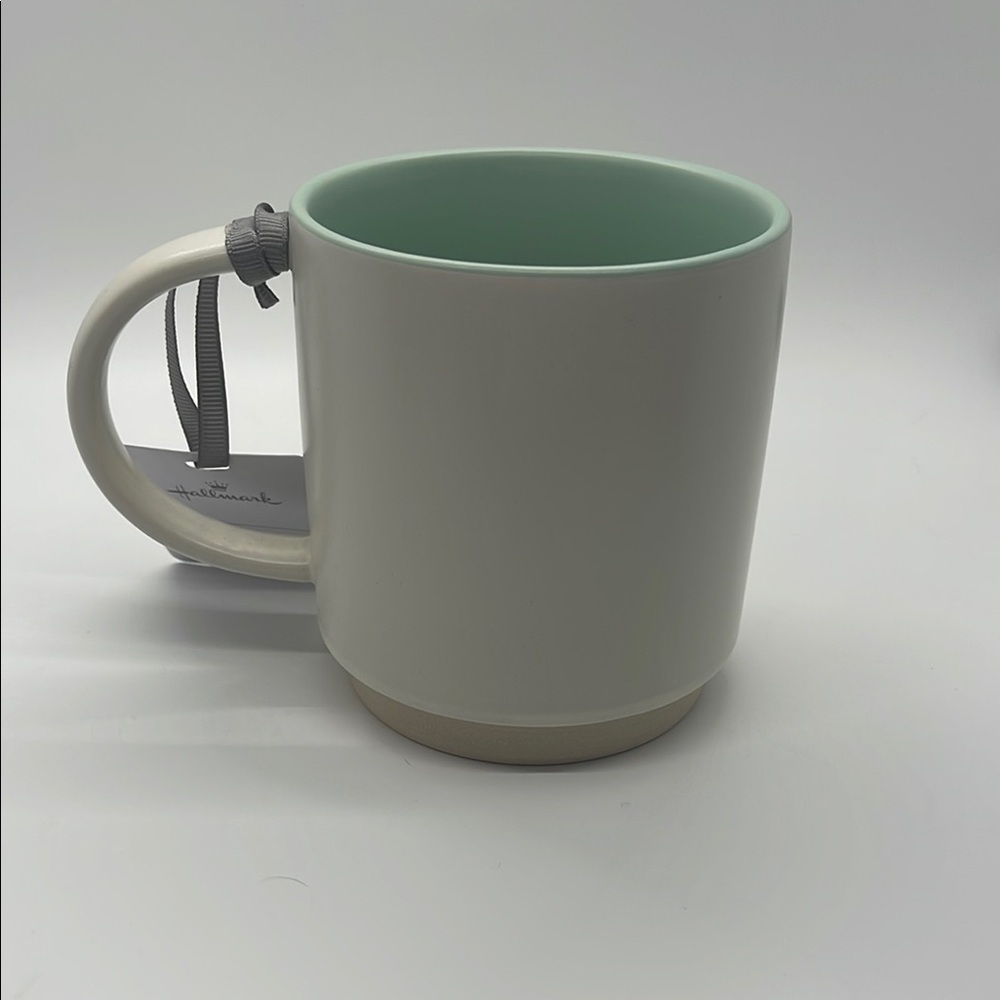 Hallmark Green and White Mug Today is a Good Day - Picture 3 of 5
